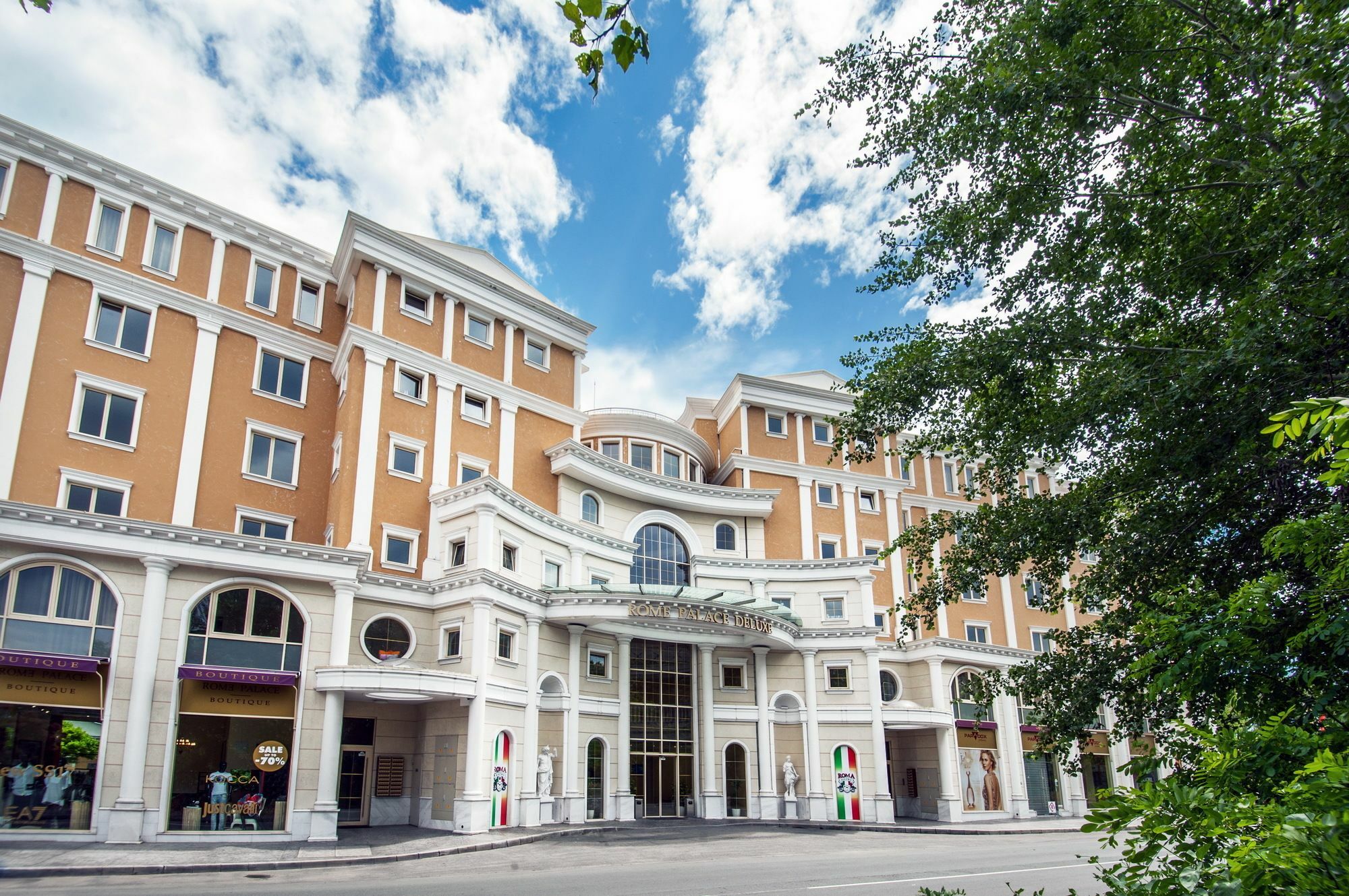 Rome Palace Deluxe - 4* Sunny Beach